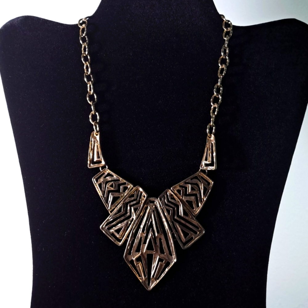 Mythologie Elegant necklace